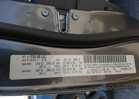 2018 Dodge Journey Crossroad Awd z USA, uszkodzony, nr VIN 3C4PDDGG7JT511190